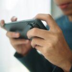 Fenomena Game Mobile di Indonesia: 10 Faktor yang Bikin PC Gaming Kalah Saing